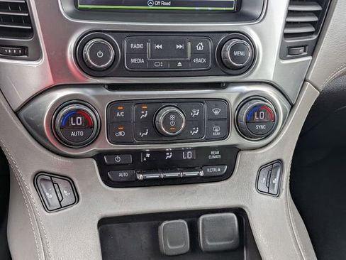 Used 2020 Chevrolet Tahoe LT RWD image 27