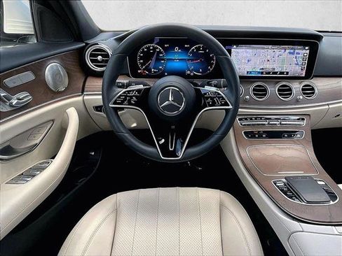 Certified 2022 Mercedes-Benz E 350 Sedan image 7