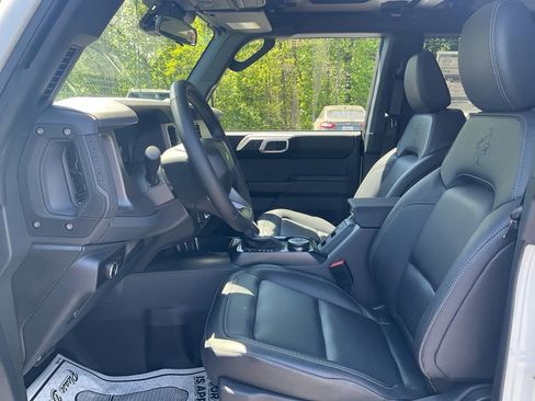 New 2026 Ford Bronco Badlands AWD/4WD image 16