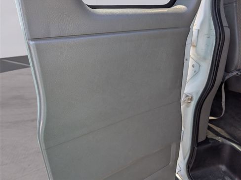 Used 2017 Chevrolet Express 3500 LT w/ LT Preferred Equipment Group image 30