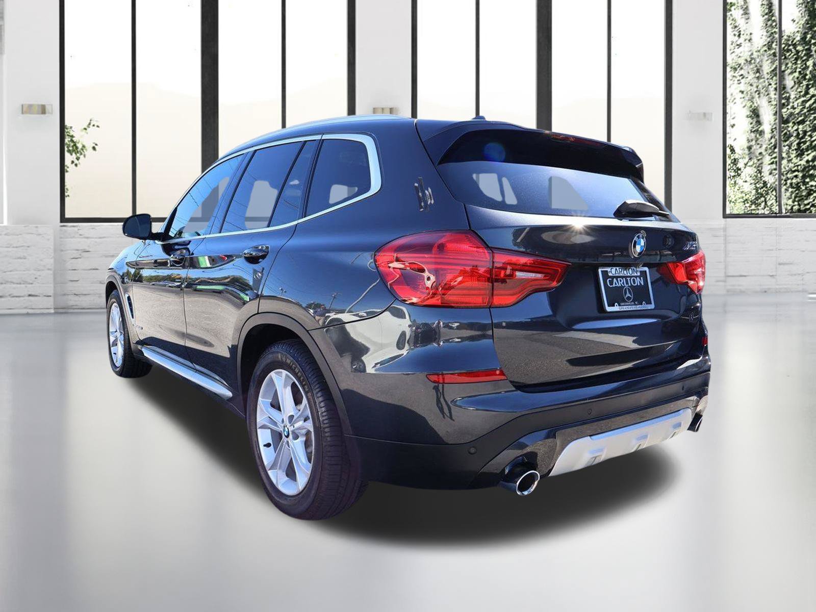 Used 2018 BMW X3 xDrive30i AWD/4WD image 3