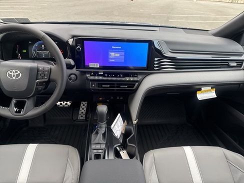 New 2026 Toyota Camry SE image 19