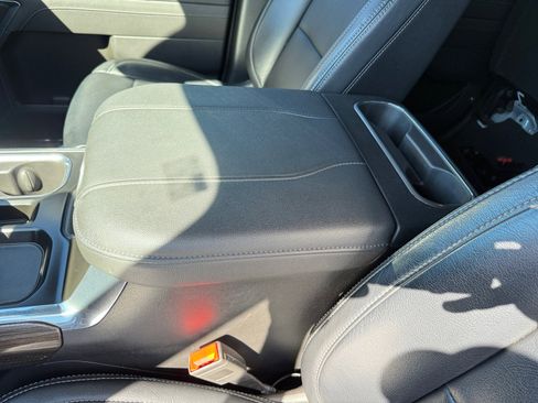 Used 2023 Chevrolet Silverado 1500 RST w/ Redline Edition image 14