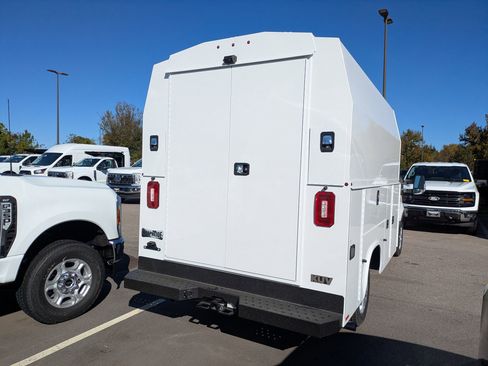 New 2025 Ford Transit 350 w/ Interior Upgrade Package image 4