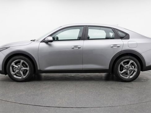 Used 2025 Kia K4 FWD image 5