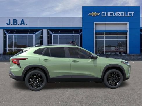 New 2026 Chevrolet Trax ACTIV w/ Driver Confidence Package FWD image 5
