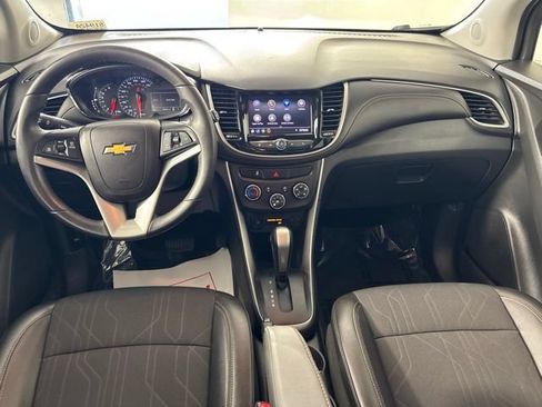 Used 2022 Chevrolet Traverse LT AWD/4WD image 19