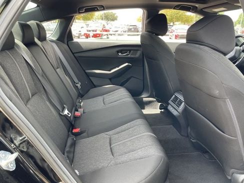 Used 2025 Honda Accord Sport image 27