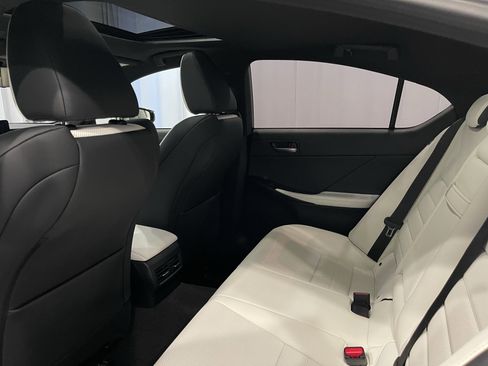 Used 2025 Lexus IS 350 F Sport image 24