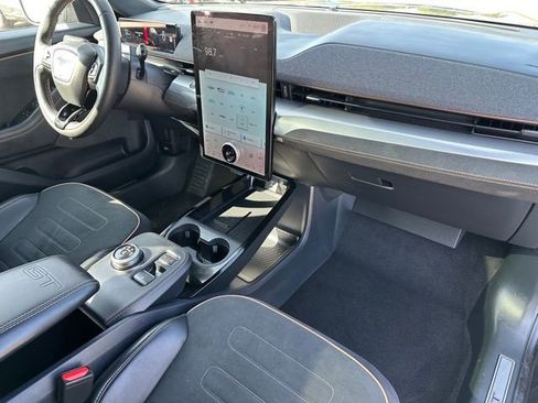 Used 2022 Ford Mustang Mach-E GT image 10