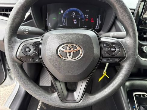 Used 2026 Toyota Corolla LE FWD image 26