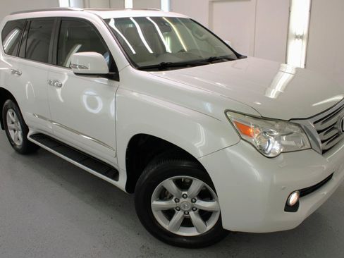 Used 2011 Lexus GX 460 Premium AWD/4WD image 29