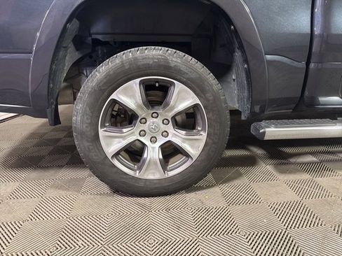 Used 2019 RAM 1500 Laramie image 17