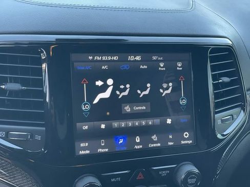 Used 2021 Jeep Grand Cherokee Trackhawk w/ Trailer Tow Group IV image 14