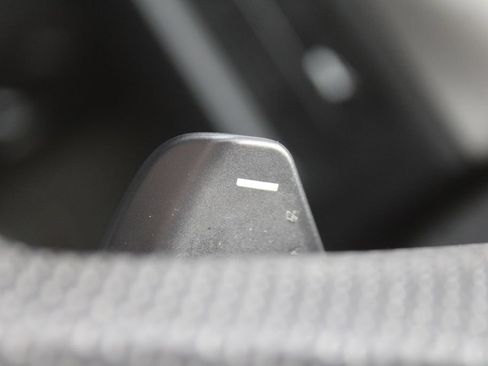 Used 2023 Mitsubishi Outlander SEL AWD/4WD image 33