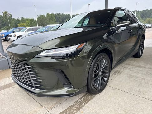 Used 2025 Lexus RX 350 Premium w/ Convenience Package AWD/4WD image 3