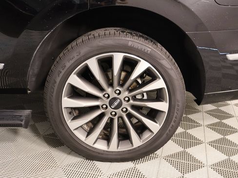 Used 2020 Lincoln Navigator Reserve AWD/4WD image 21