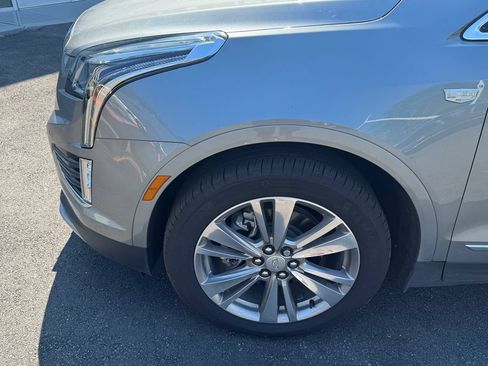 Used 2024 Cadillac XT5 Premium Luxury AWD/4WD image 9
