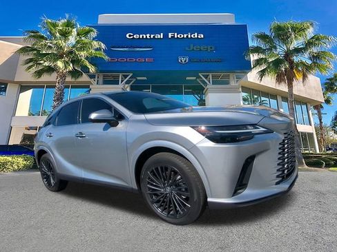 Used 2025 Lexus RX 350h w/ Convenience Package image 2