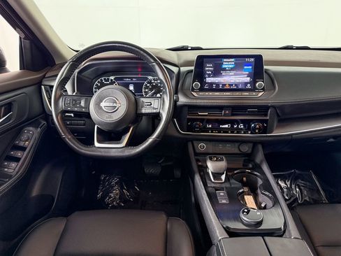 Certified 2023 Nissan Rogue SV w/ SV Premium B Package image 16