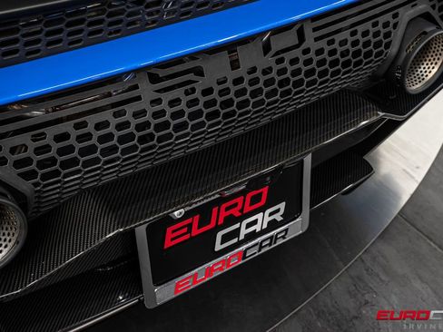 Used 2022 Lamborghini Huracan STO RWD image 24