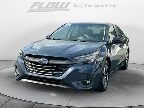 Used 2025 Subaru Legacy Premium w/ Popular Package #1A image 4