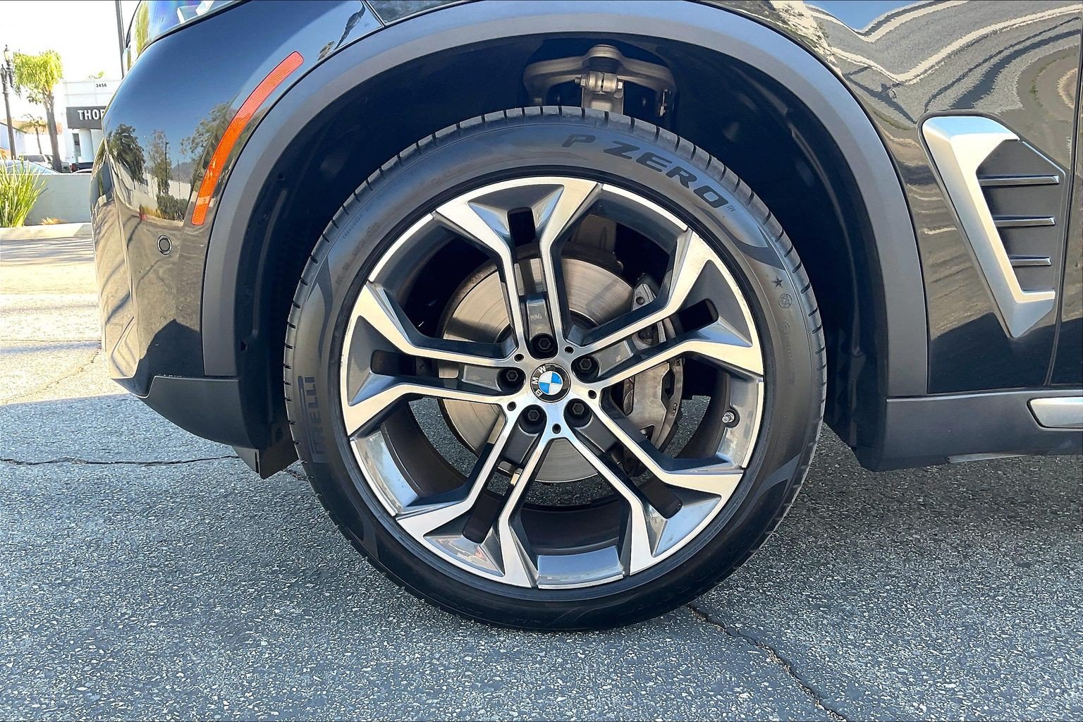Used 2024 BMW X5 sDrive40i w/ Parking Assistance Package RWD image 10
