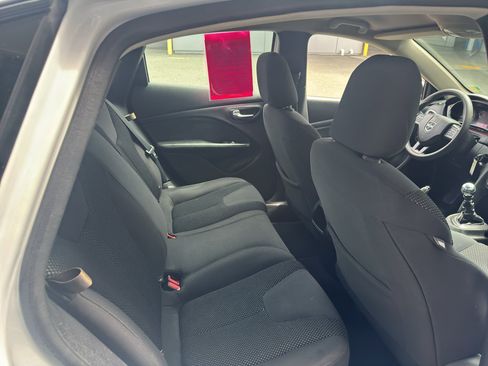 Used 2016 Dodge Dart SE w/ Convenience Group FWD image 13