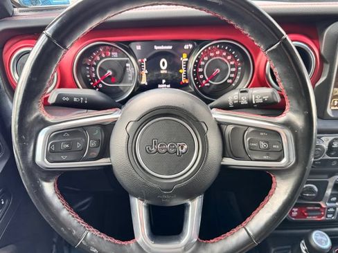 Used 2022 Jeep Wrangler Rubicon w/ LED Lighting Group AWD/4WD image 15