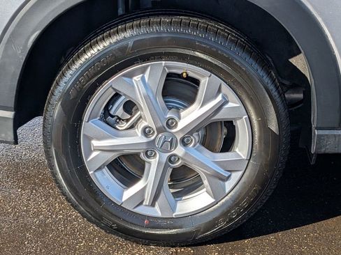 Used 2025 Honda HR-V LX image 15