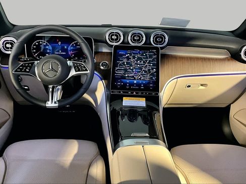 New 2026 Mercedes-Benz GLC 300 4MATIC image 7