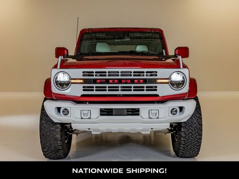 Used 2025 Ford Bronco Heritage Edition AWD/4WD image 4