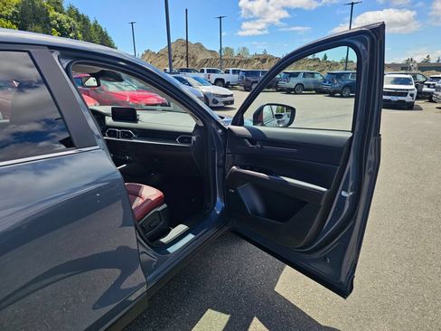 Certified 2023 MAZDA CX-5 Carbon Edition AWD/4WD image 29