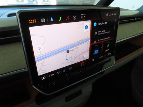 New 2025 Volkswagen ID. Buzz 1st Edition image 18