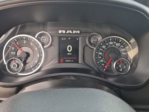 Used 2024 RAM 2500 Big Horn image 36