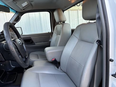 Used 2011 Ford Ranger XL image 11