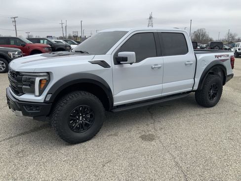 Used 2025 Ford F150 Raptor AWD/4WD image 9