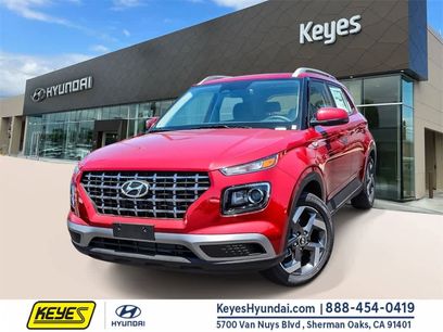 New 2025 Hyundai Venue SEL