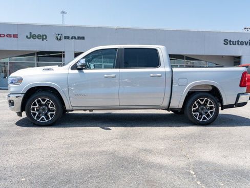 Used 2026 RAM 1500 Laramie AWD/4WD image 2