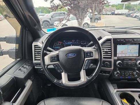 Certified 2019 Ford F250 Platinum w/ Platinum Ultimate Package AWD/4WD image 9