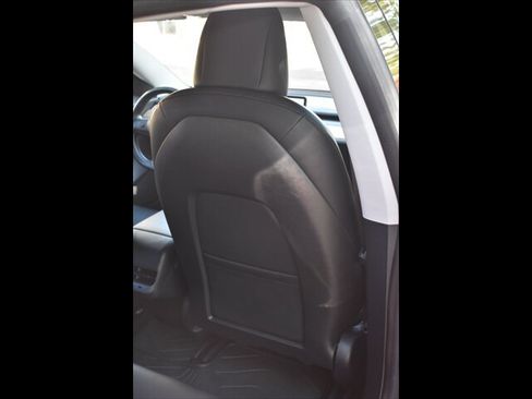 Used 2018 Tesla Model 3 Long Range AWD/4WD image 25