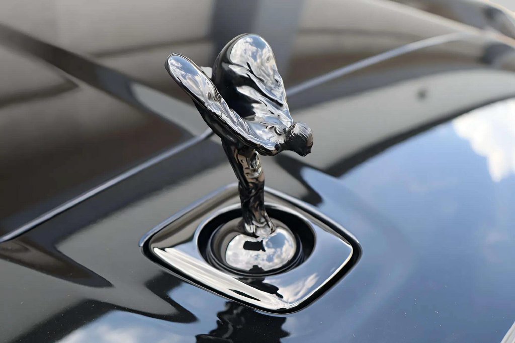 New 2027 Rolls-Royce Cullinan Black Badge AWD/4WD image 18