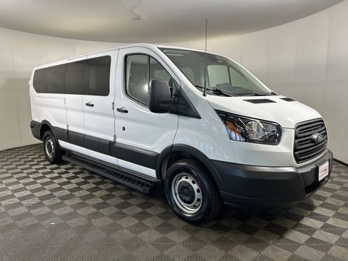 Used 2018 Ford Transit 350 XL RWD image 4