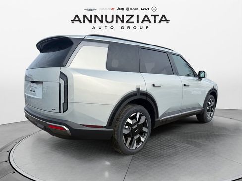 New 2027 Kia Telluride S image 5
