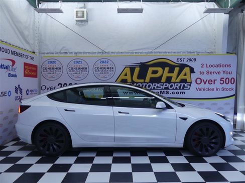 Used 2022 Tesla Model 3 Performance AWD/4WD image 31