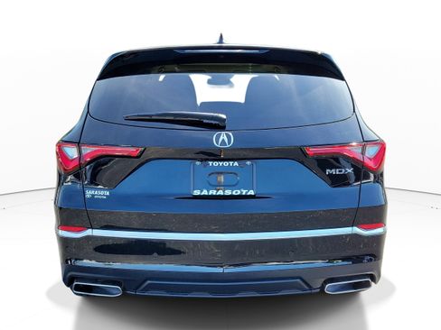 Used 2024 Acura MDX FWD w/ Technology Package image 5