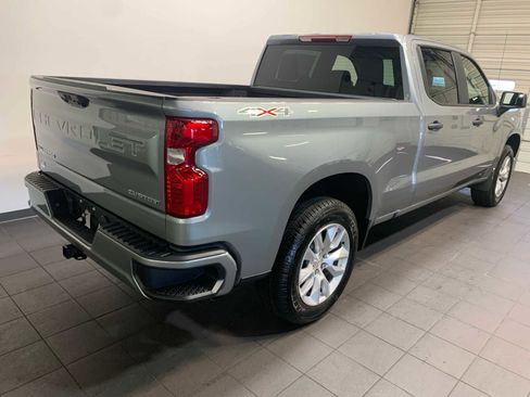 New 2026 Chevrolet Silverado 1500 Custom image 3