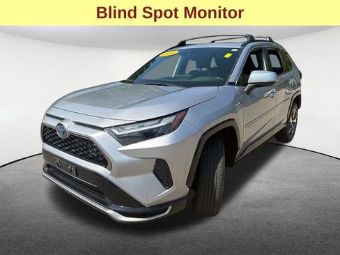 Used 2023 Toyota RAV4 SE w/ Weather & Moonroof Package AWD/4WD image 5