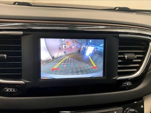 Used 2023 Chrysler Voyager LX FWD image 21