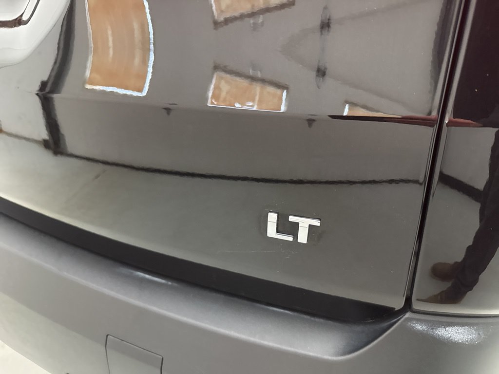 Used 2023 Chevrolet Traverse LT w/ LPO, Cargo Package AWD/4WD image 20